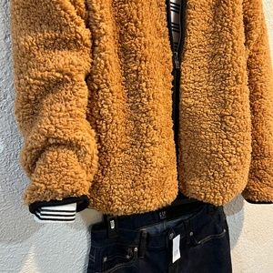 Sherpa zip up